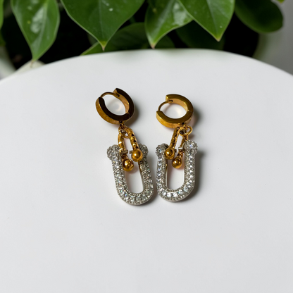 GLAMOUR LINK HOOPS