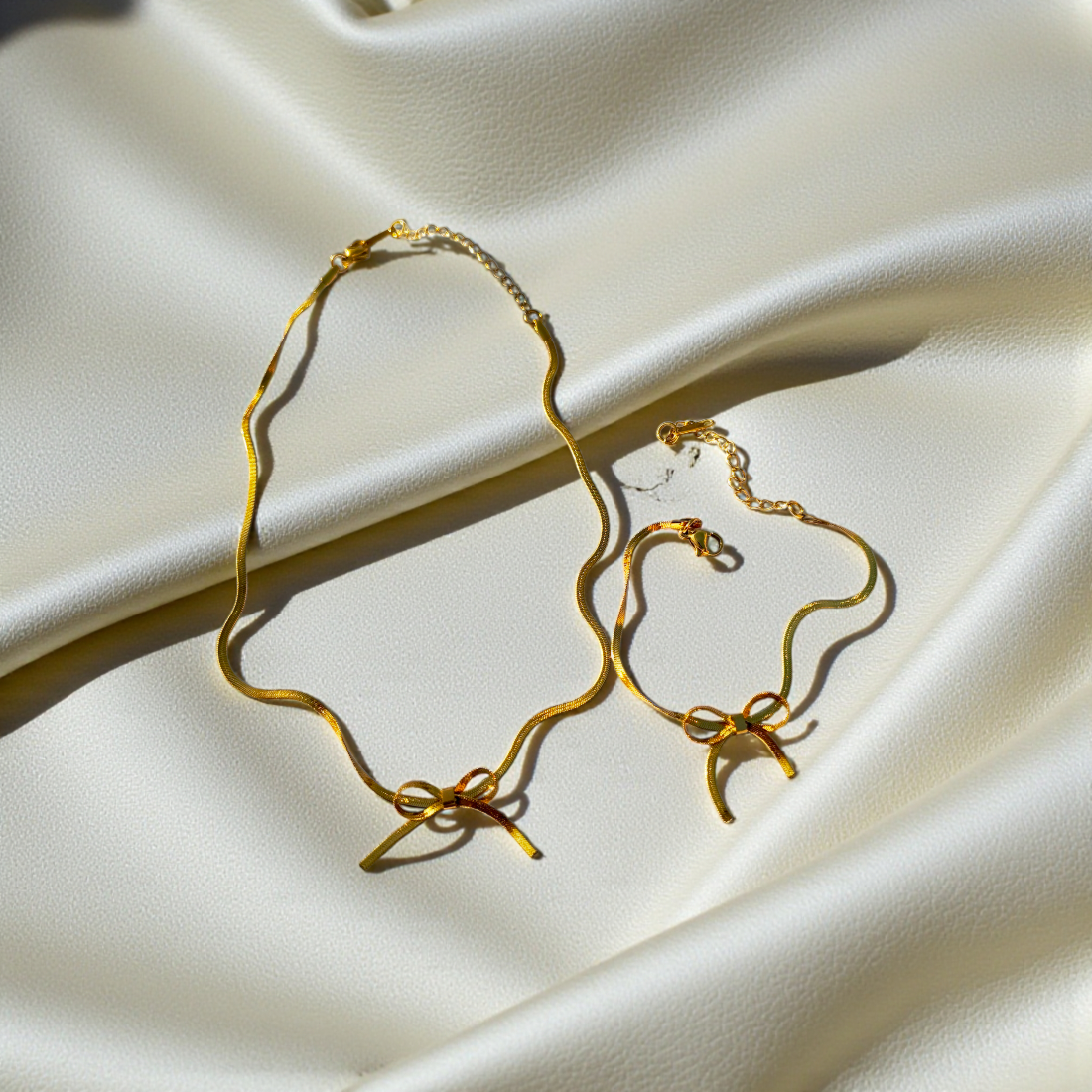 AURELIA SNAKECHAIN BOW SET